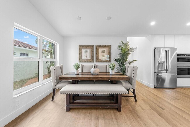 Building Photo - 2721 Neaton Ct