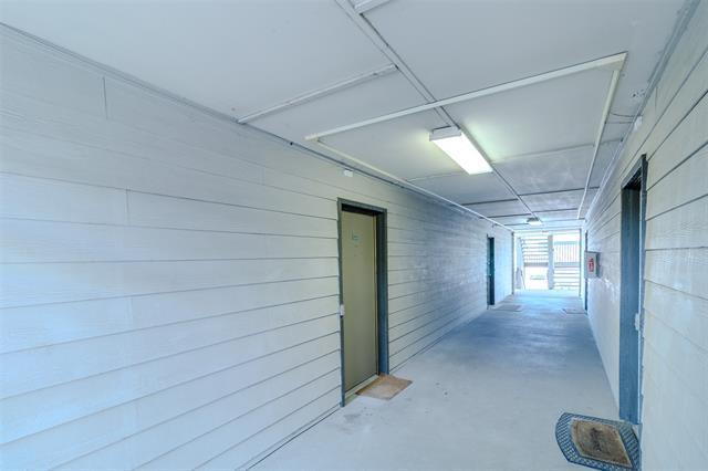 Building Photo - 4859 Cedar Springs Rd