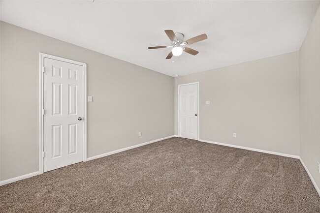 Building Photo - 3078 View Valley Trail