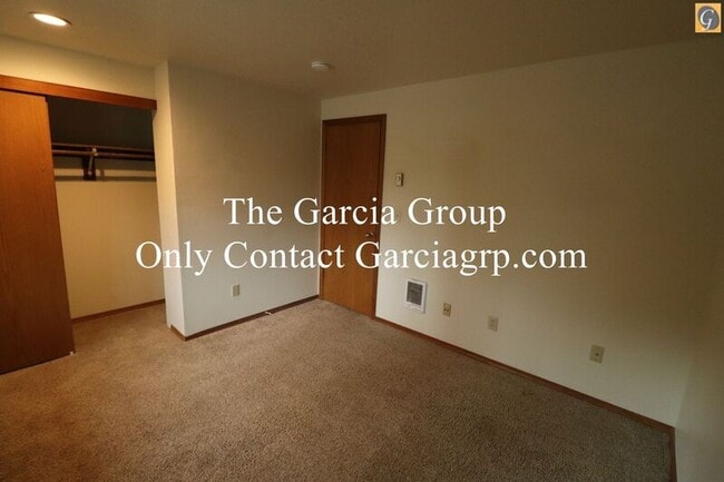 Building Photo - 5902 SW Karla Ct