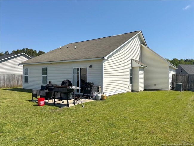 Building Photo - 238 Roanoke Dr