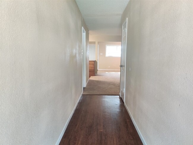 Building Photo - 1003 Dyche Ln