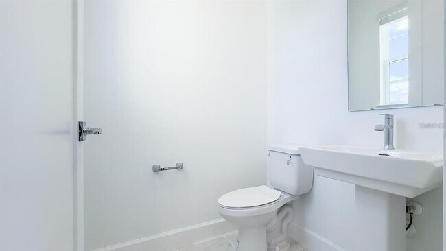 Building Photo - 7453 Estuary Lk Lp