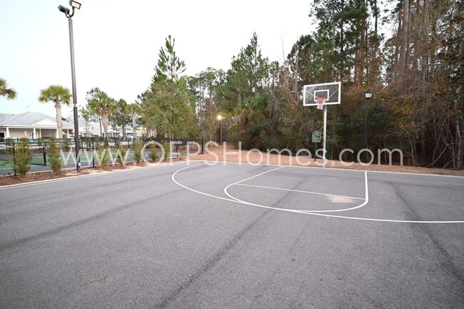 Building Photo - 312 N Sand Palm Rd