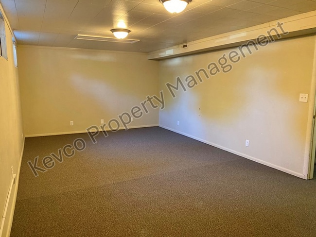 Building Photo - 1313 Fairview Dr