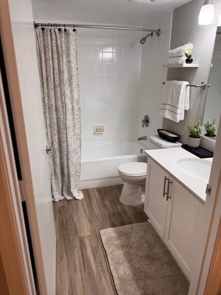 Willow Floor Plan Bathroom| Aspire at Gateway - Aspire at Gateway