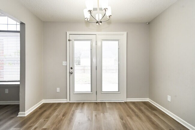 Building Photo - 7412 Hunter's Horn Dr