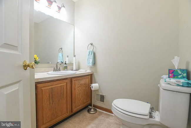 Bathroom - 1527 Villa Rd