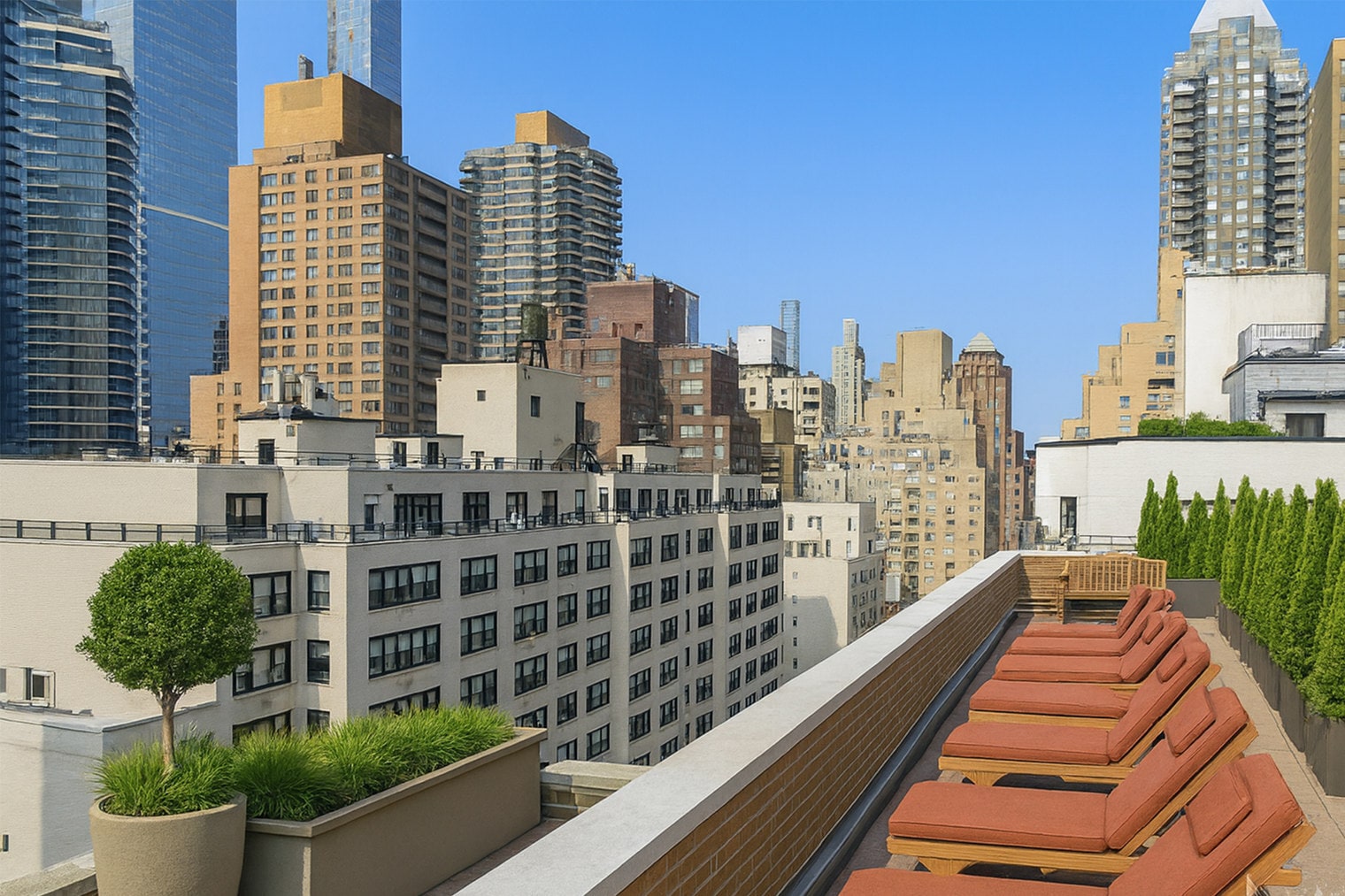 Building Photo - 330 E 46th St