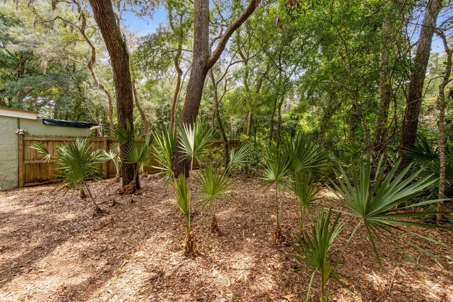 Building Photo - Mariners Walk - Easy walk to the beach
