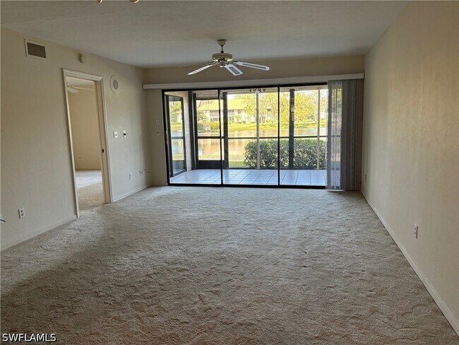 Building Photo - 513 Lake Louise Cir