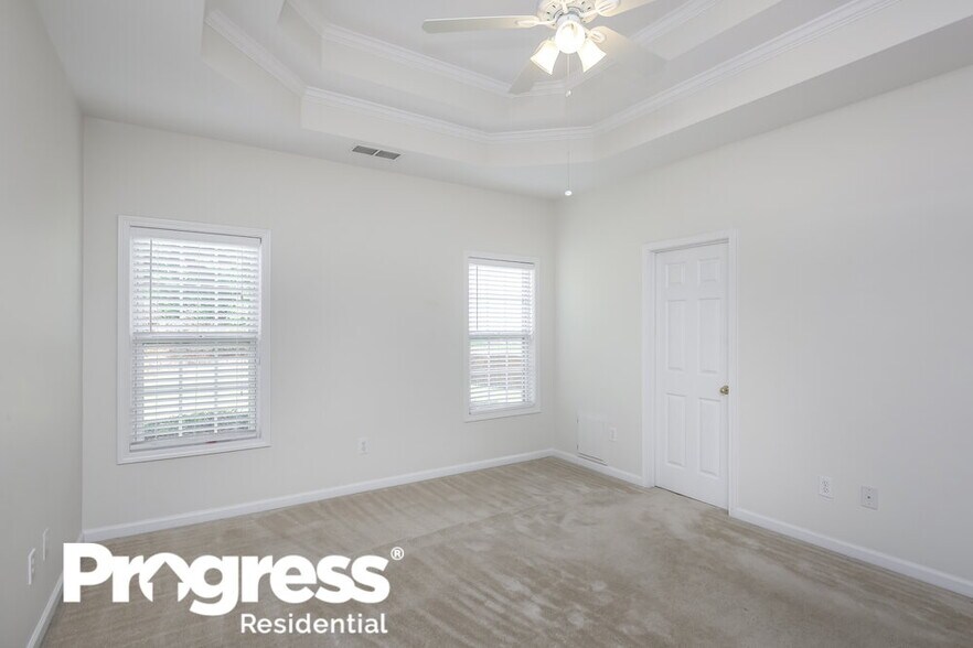 Building Photo - 747 Edgeley Ln