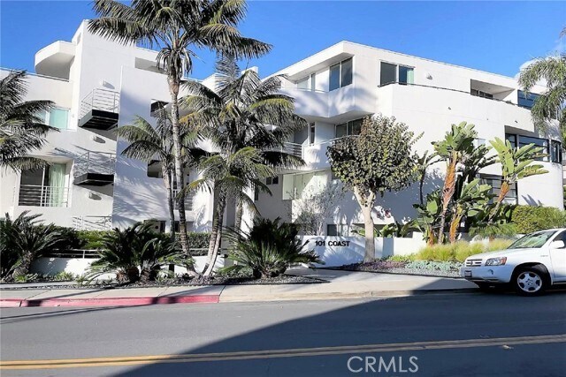 Primary Photo - 101 Coast Blvd
