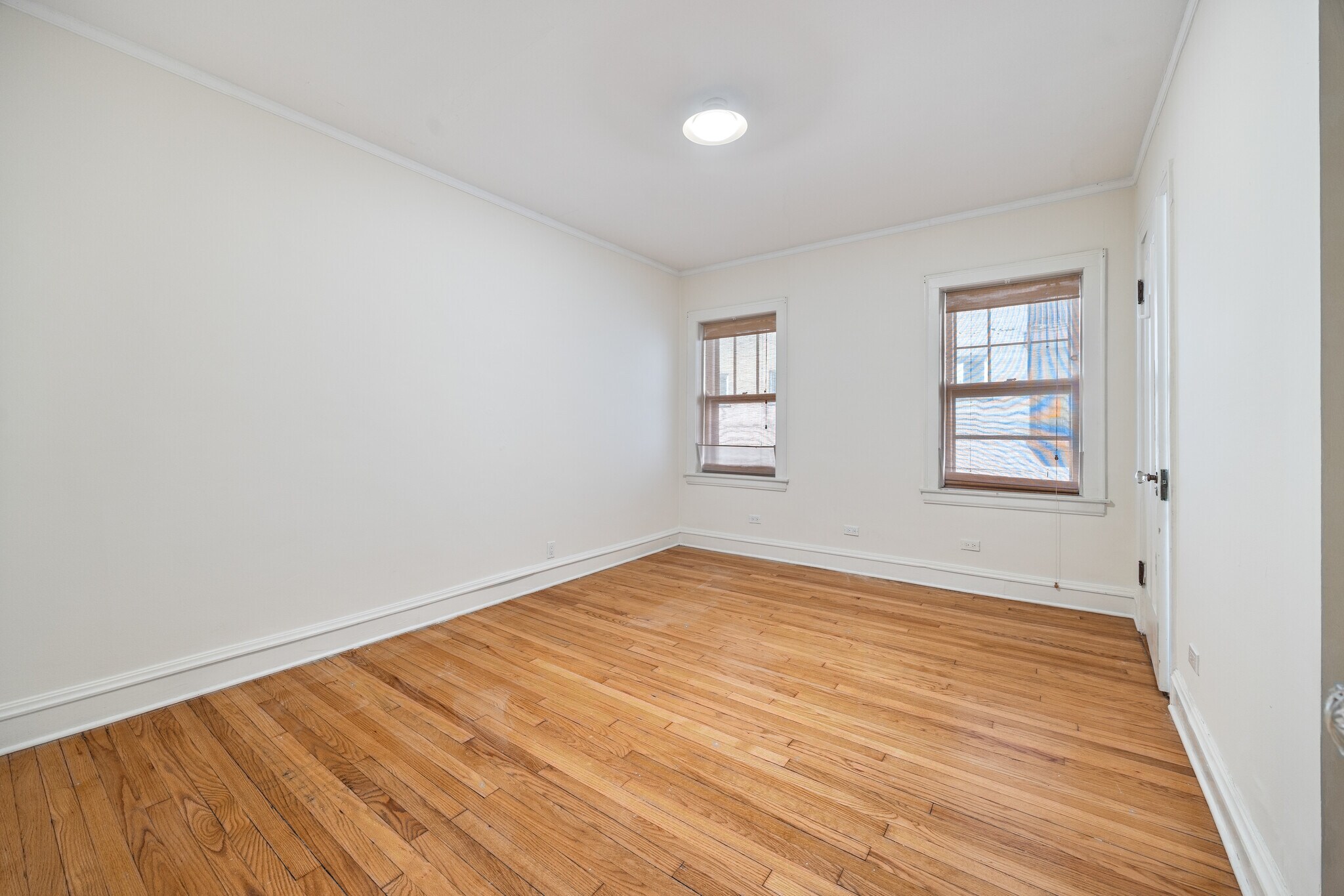 Building Photo - 721 Foster St