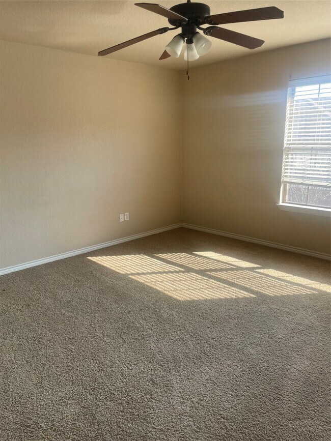 Building Photo - 128 Bolero Way