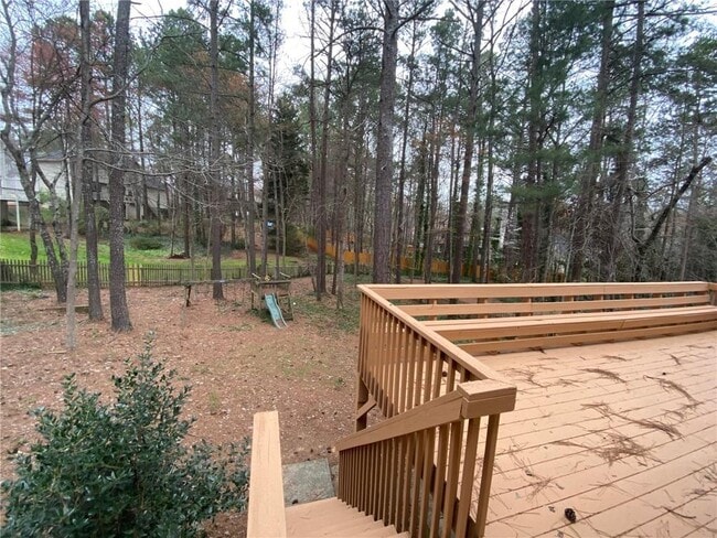 Building Photo - 612 Braidwood Dr NW