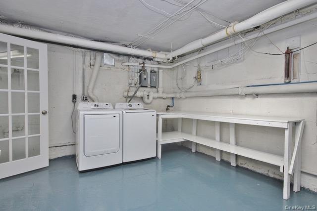 Building Photo - 16 Upland Ln