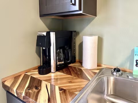 Building Photo - 2110 Melon St