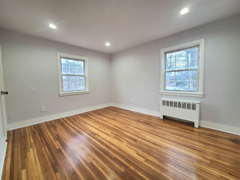 Building Photo - 85 Forest Hill Pkwy