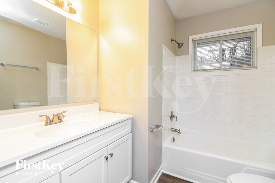 Building Photo - 2765 Cherry Laurel Ln SW