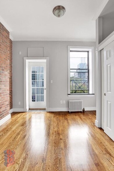 Building Photo - 248 Mott St