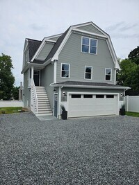 Building Photo - 132 Narrows Rd