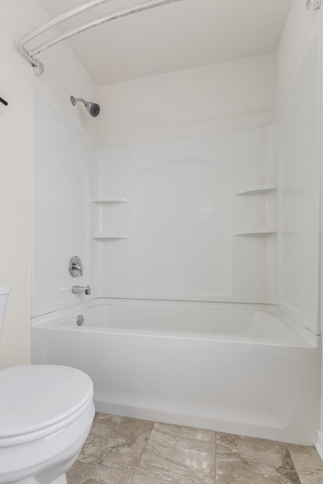 Building Photo - 4277 Liberty St