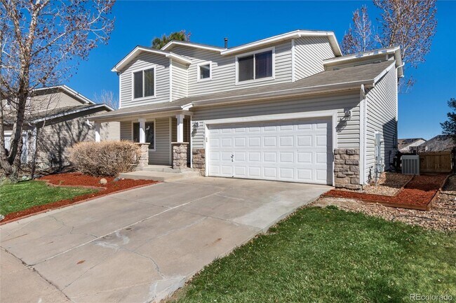 Building Photo - 9865 Falcon Ln