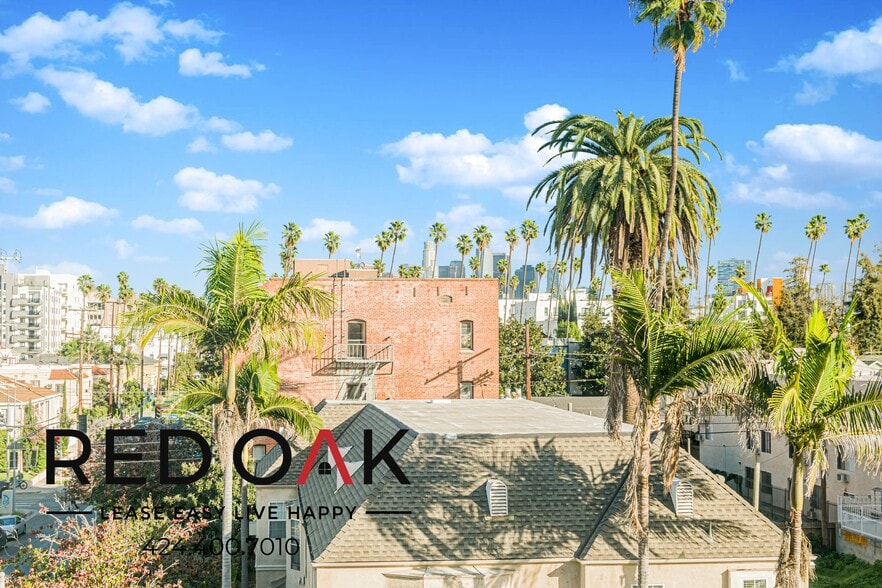 Building Photo - 901 S Ardmore Ave