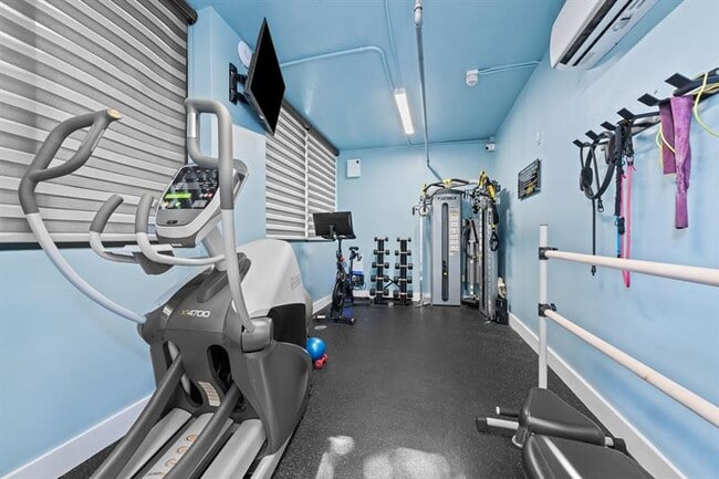 Building Photo - 60 Hendricks Isle