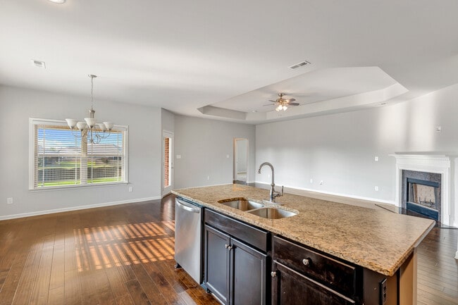 Building Photo - 861 River Landing Blvd SW