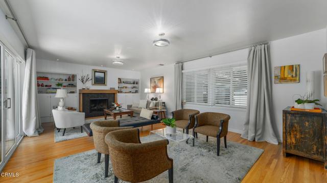 Building Photo - 2030 N Altadena Dr