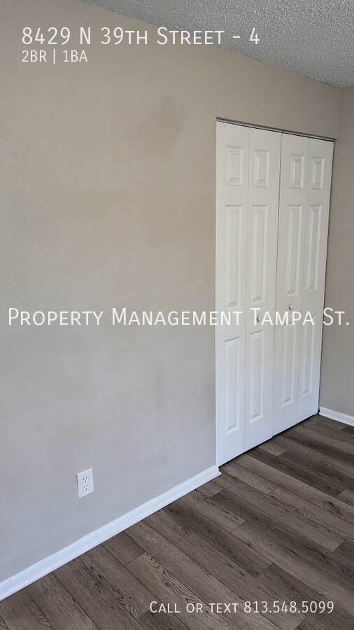 Building Photo - 8429 N 39th St