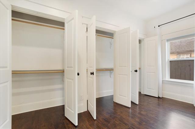 Building Photo - 805 W Owings St