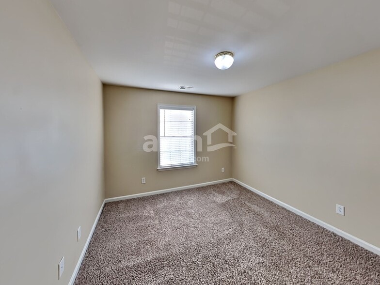 Building Photo - 2630 Gatewater Ct