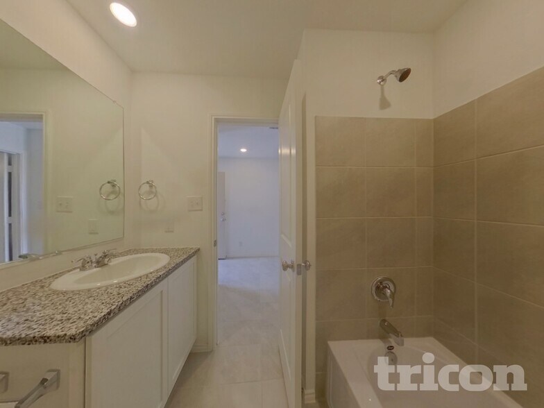 Building Photo - 1423 Dovekie Dr