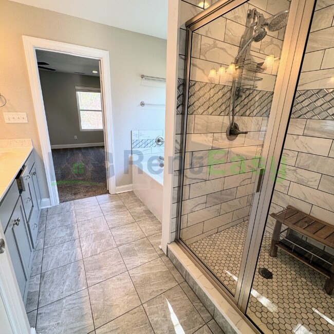 Building Photo - 3400 Freemason Dr