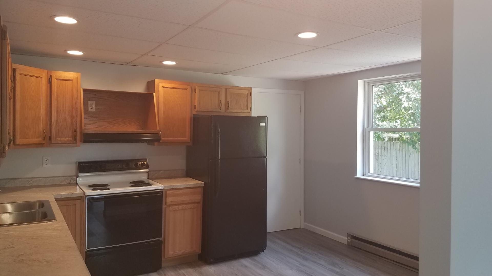 Building Photo - 523 W Front St