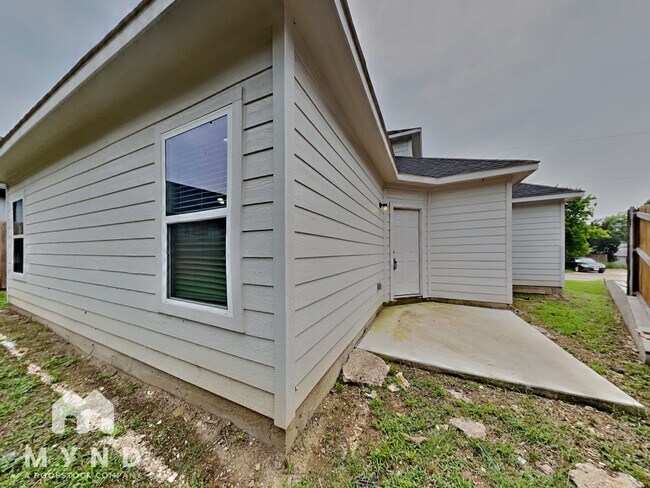 Building Photo - 109 Frierson St