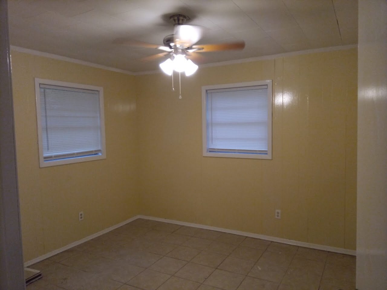 Bedroom 1 - 3507 Shamrock Ct