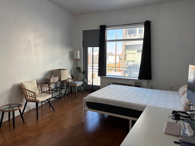 Building Photo - 217 Newark Ave