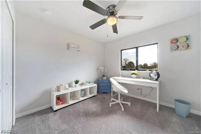 Building Photo - 4334 SW 9th Pl