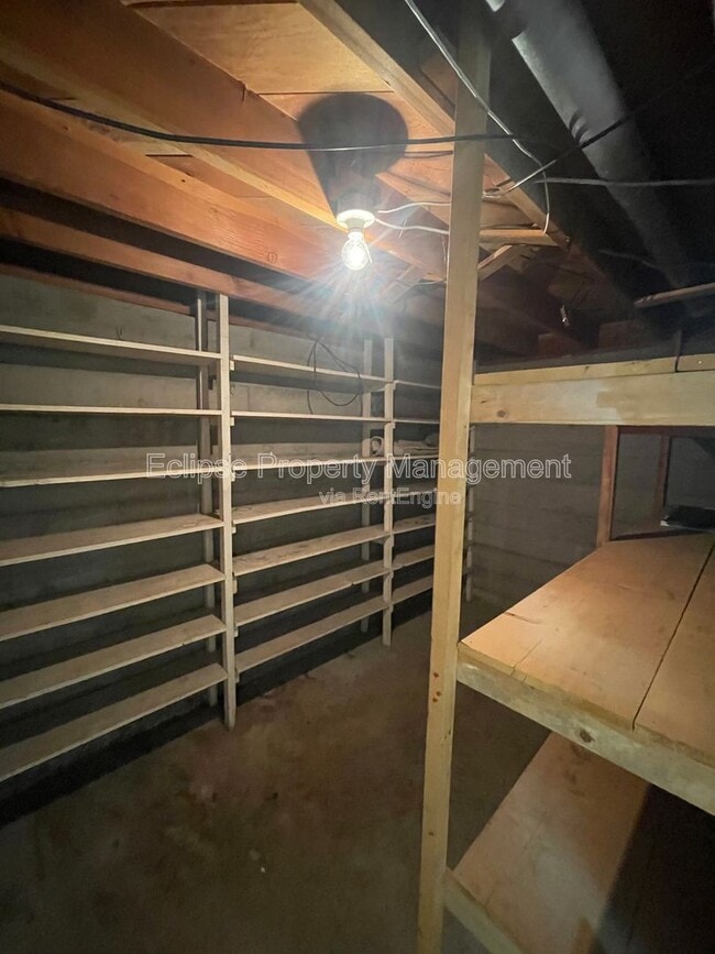 Building Photo - 447 19th St