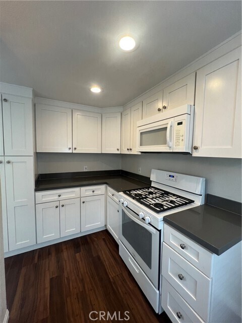 Building Photo - 34021 Granada Dr