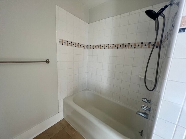 Building Photo - Charming Home near Downtown Ellensburg!