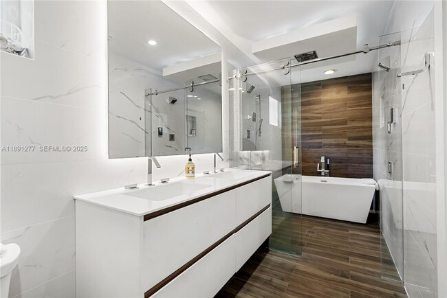 Building Photo - 7705 SW 171st Terrace