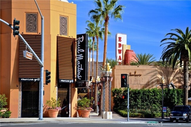 Building Photo - 70 Lupari