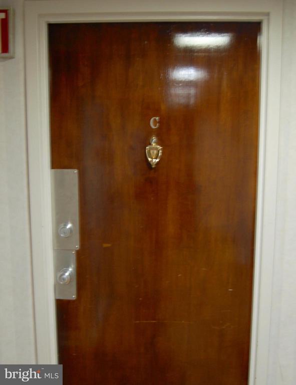 Building Photo - 2405 I St NW