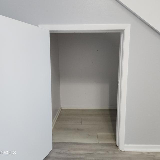 Building Photo - 209 S Ventura Rd