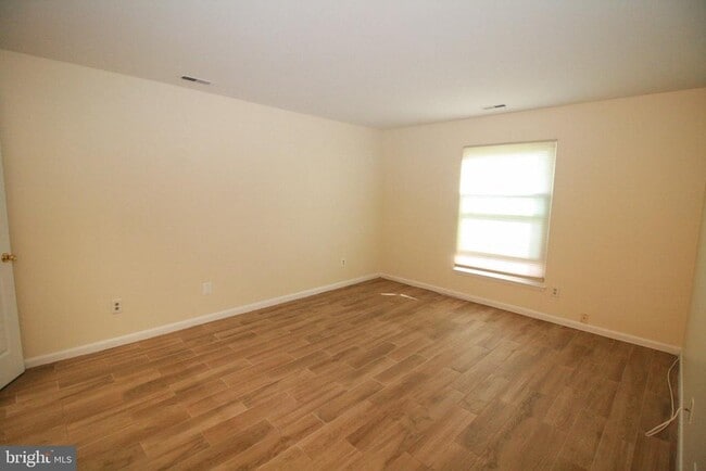 Building Photo - 11325 Halethorpe Terrace